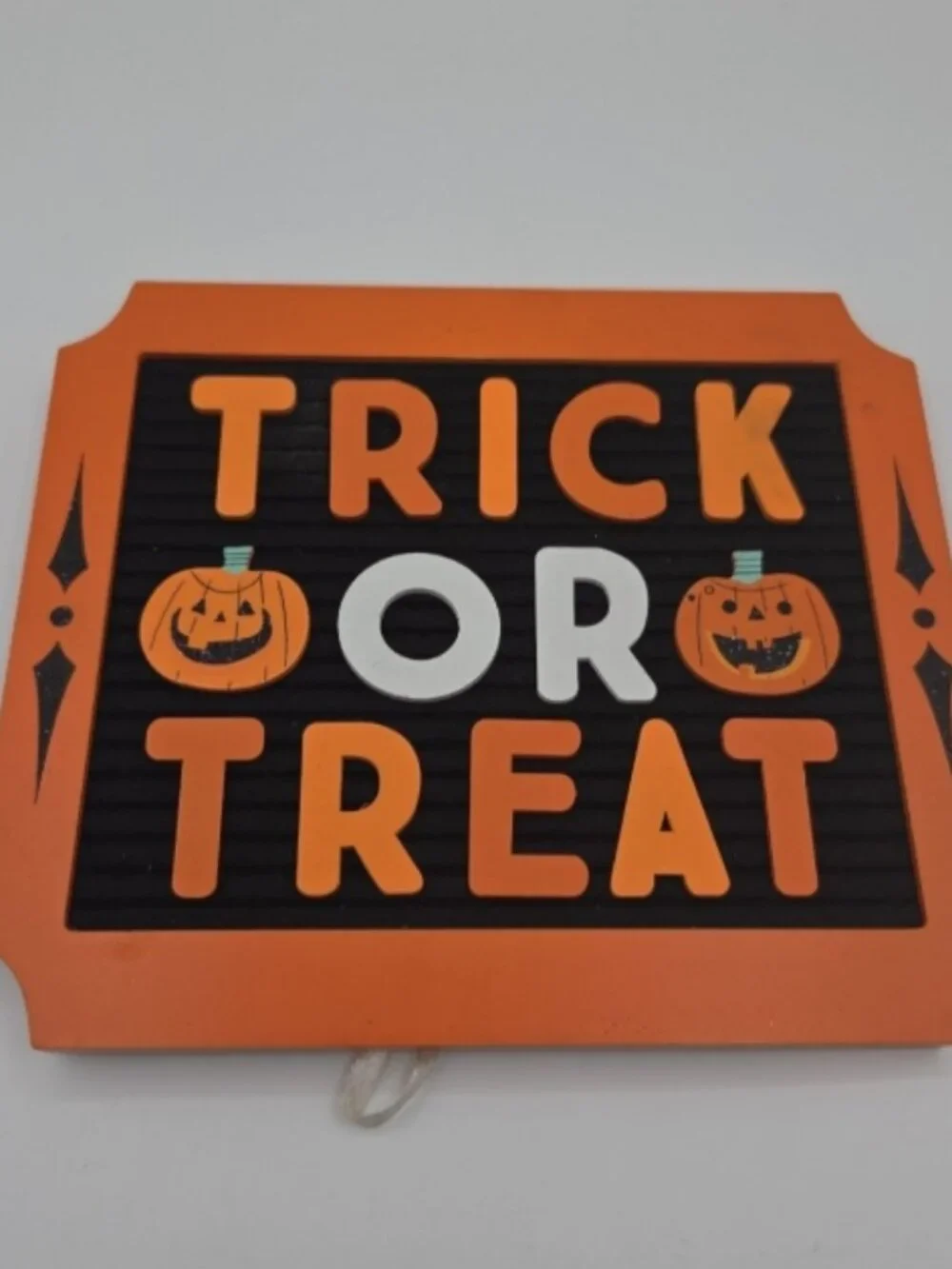 Halloween Trick Or Treat Hanging Wooden Sign Pumpkin Wall Decor Orange Black
